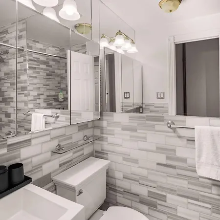 Apartment East Village Escape In The Heart Of Nyc