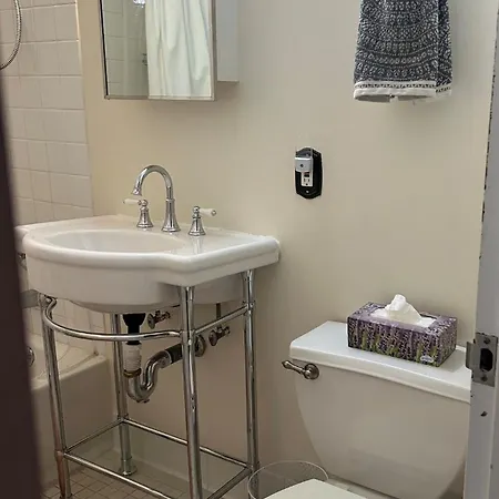 Cozy Private Spacious New York