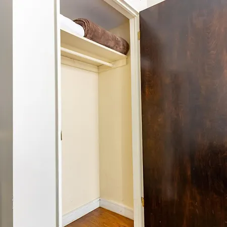 Beautiful 2-bedroom Townhouse Nyc New York