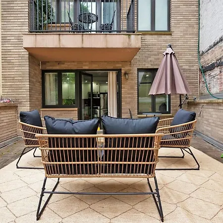 809 Midtown Apartment