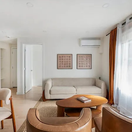 Apartment 22-3b Sleek Modern 1br Gramercy *