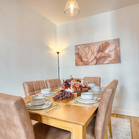 Apartment 3Br Brooklyn Flatbush King Bed, 2 Queens 5 Min To Kings Theatre *