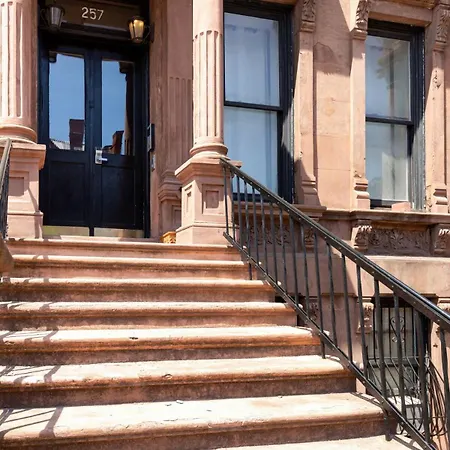 Apartment Beautiful 2-bedroom Townhouse Nyc New York