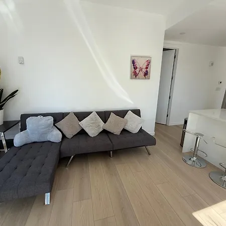 5 Mins To Midtown Luxury Corner 2br2ba With Fabulous View *