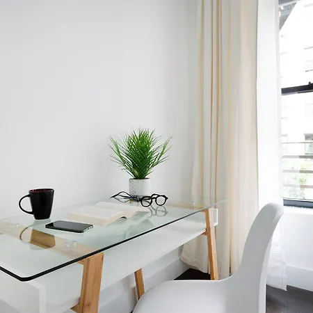 Apartment 444 Midtown *