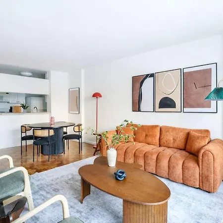 Apartment 43-4d Newly Furnished 2br Full Service 24h Doorman Laundry Gym
