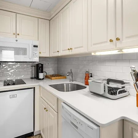 Essex I By Haus 1br Park Loft W Elevator Apartment New York