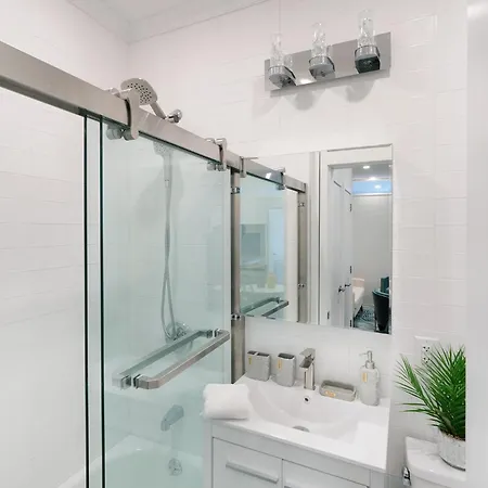 444 Midtown Apartment New York