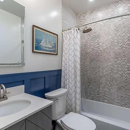 Williamsburg Townhouse 3br Townhouse With Private Garden