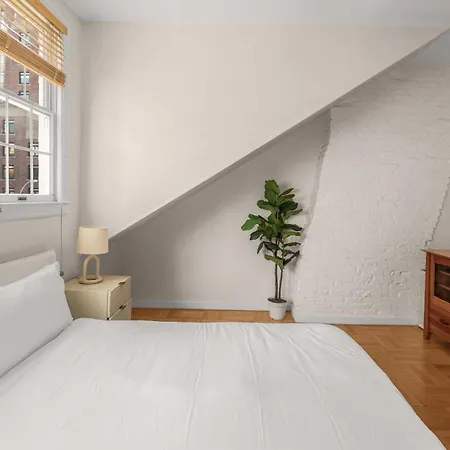 Apartment Macdougal Classic 1br Brick Loft In Greenwich Village *