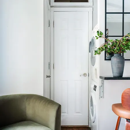 234 Mott-9 Prime Soho Cozy New Wd In-unit