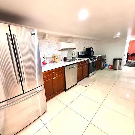 Starbase Apartment New York