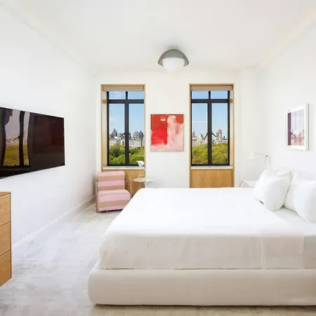 Apartment Apartmnet With Park Views *