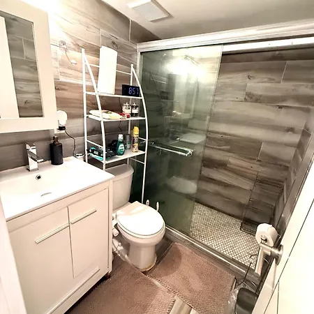 Starbase Apartment