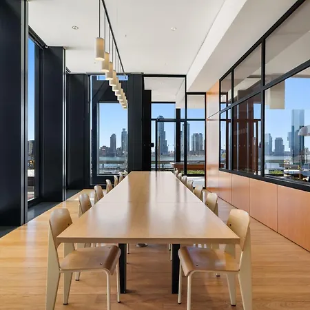 Apartment Embassy Ii 24th Floor 2br With Doorman Gym Pool New York