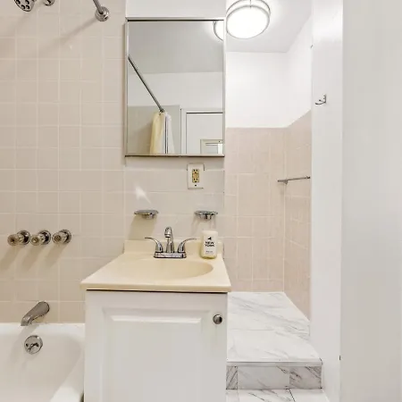 Charming 1br West Village Apartment New York