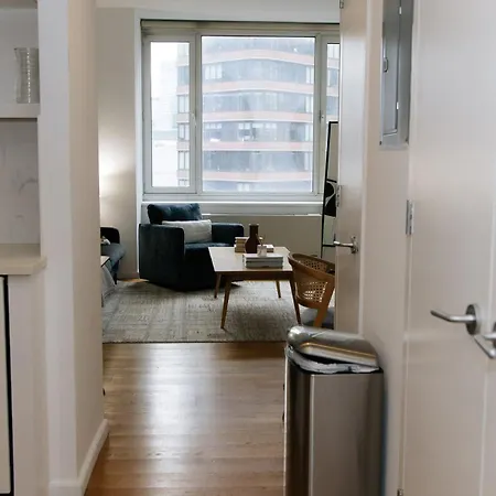Walking To Times Square Luxury And Amazing View Apartment *