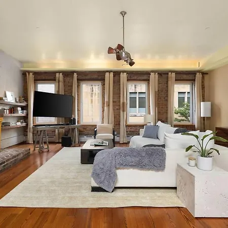 Apartment Village Place By Stayhaus 2br With 3 Terraces New York