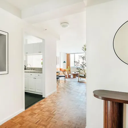 43-4d Newly Furnished 2br Full Service 24h Doorman Laundry Gym Apartment New York