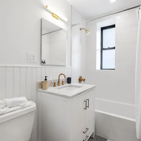 Apartment Bright Bedford Lofts With Laundry