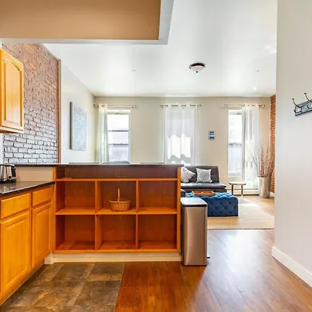 Apartment Beautiful 2-bedroom Townhouse Nyc