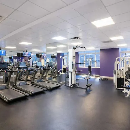 Apartment 43-4d Newly Furnished 2br Full Service 24h Doorman Laundry Gym New York