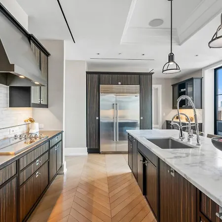 Penthouse Modern Spacious Bedrooms New York