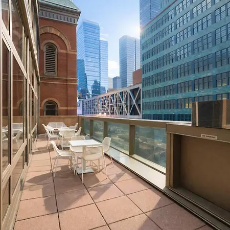 Apartment 43-20a Newly Furnished 1br- Full Service Doorman Laundry Gym Business Center