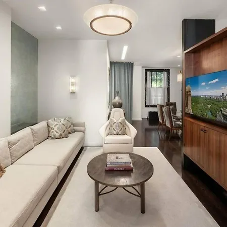 Ultra-luxury Fifth Avenue Apartment New York