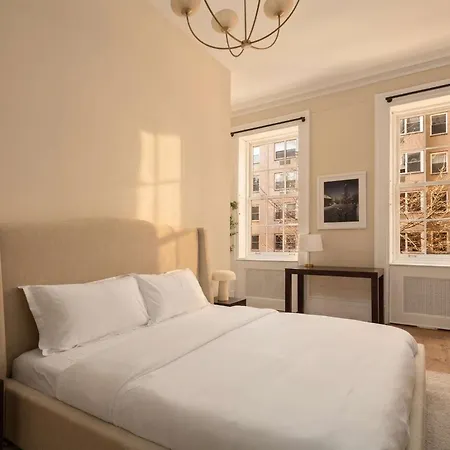 Apex Executive - Washington Square Park Ny *