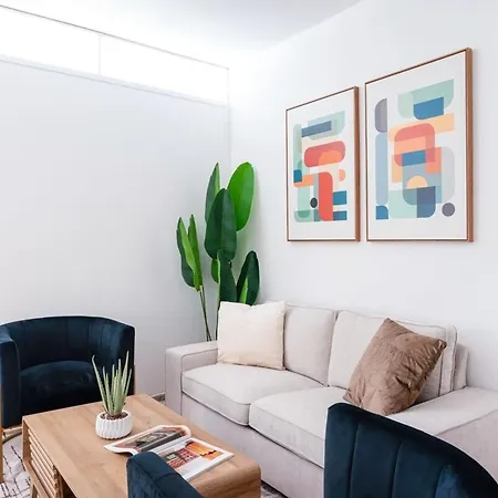 444 Midtown Apartment New York
