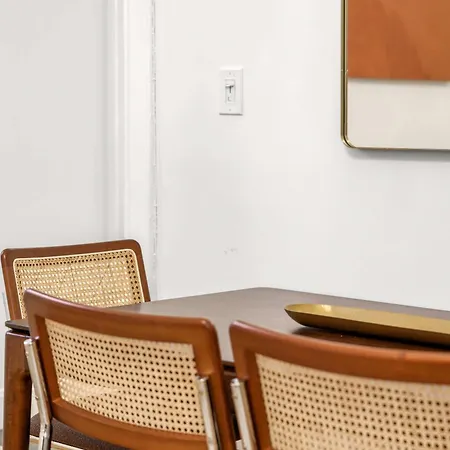 Apex Executive - Washington Square Park Ny Apartment New York