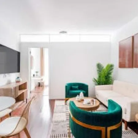 444 Midtown Apartment *