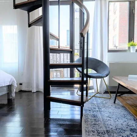 Apartment 809 Midtown