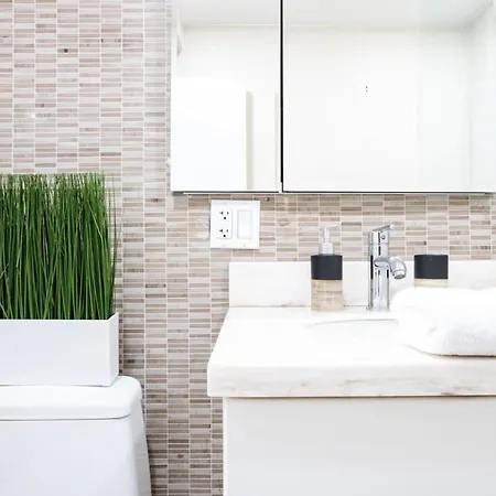 Apartment 809 Midtown *