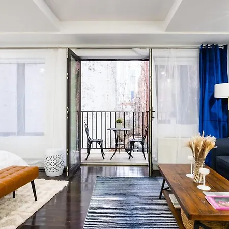 809 Midtown Apartment *