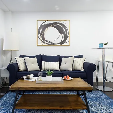 Apartment 809 Midtown New York