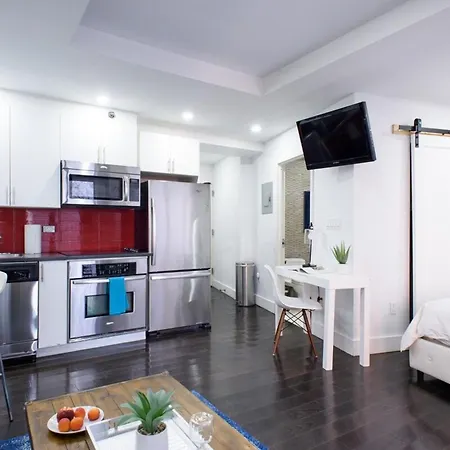 809 Midtown Apartment *