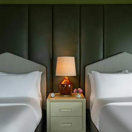 Jw Marriott Essex House Hotel 5*