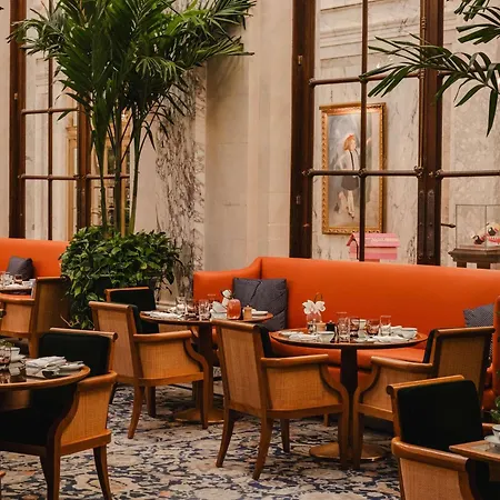 Hotel The Plaza, A Fairmont