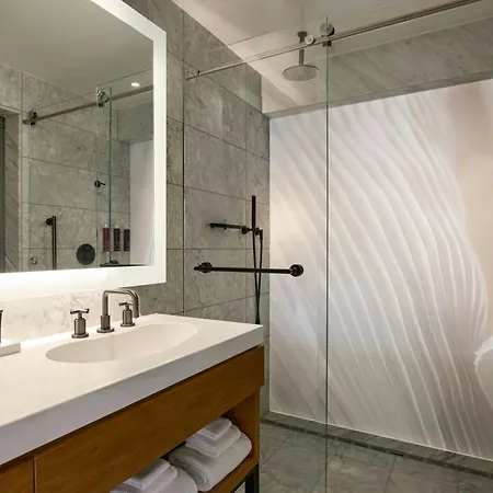 Renaissance Midtown 4* New York