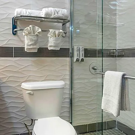 Hotel Red Roof Brooklyn - Flatbush Ave 3*