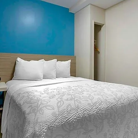 Hotel Red Roof Brooklyn - Flatbush Ave 3*