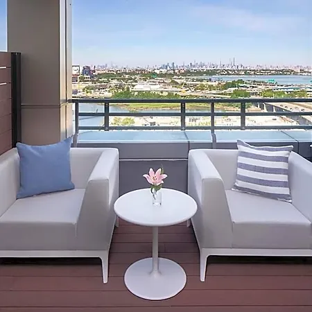 Hotel Indigo Flushing - Laguardia By Ihg 4*