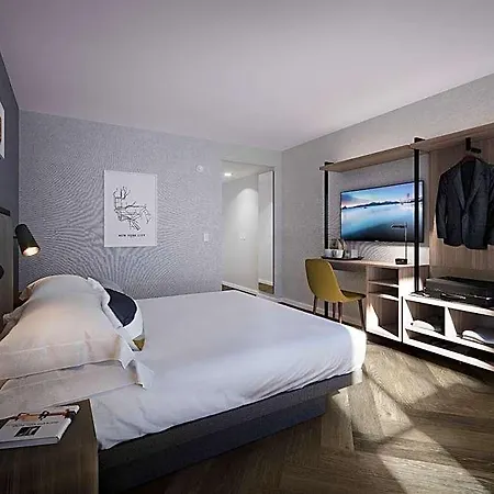Voco Times Square South By Ihg New York