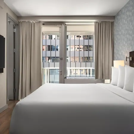 Hotel The Bernic City,tapestry Collection By Hilton