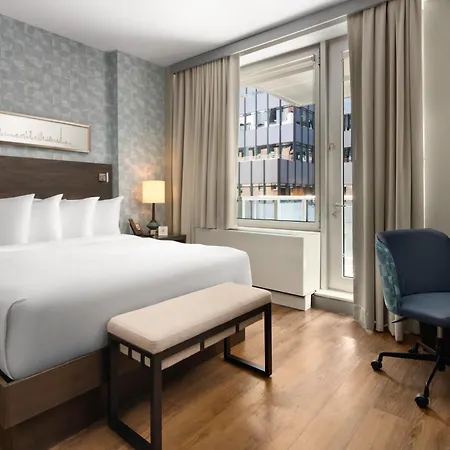 The Bernic City,tapestry Collection By Hilton Hotel New York