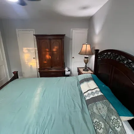 Comfort Arms Services Llc Guest house