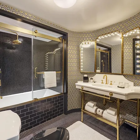 Hotel Roxy New York