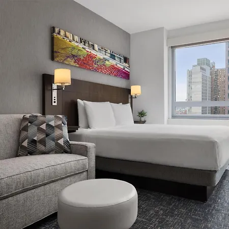 Hyatt Place - Times Square 4*